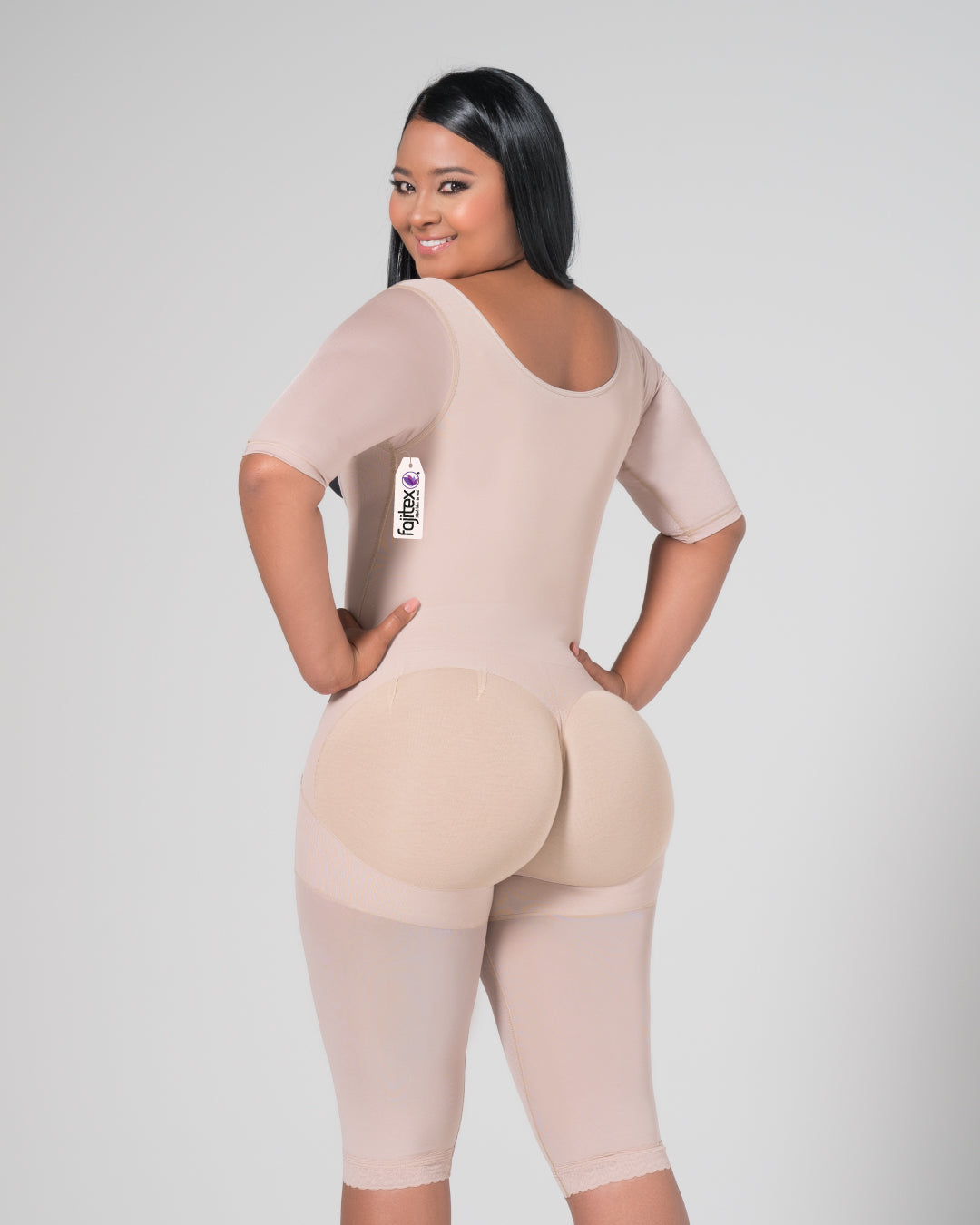 Faja senos libres con mangas hasta la rodilla. Referencia 022891 Beis.
